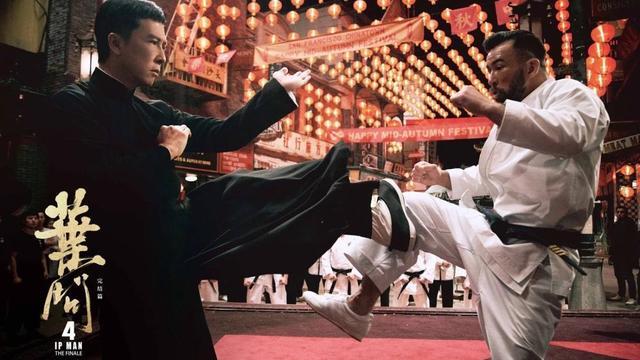 甄子丹|甄子丹儿时在香港饿晕在地，到了美国再受歧视，难怪要做宇宙最强