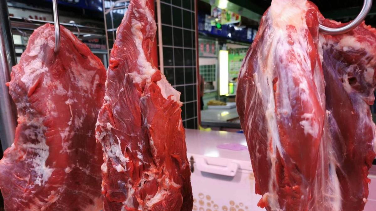 牛肉市场变动？俄罗斯牛肉入驻中国市场，牛肉会比猪肉便宜吗?