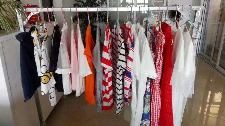 家里受潮严重，衣服湿漉漉？教你正确做法，衣服不返潮、不长虫！