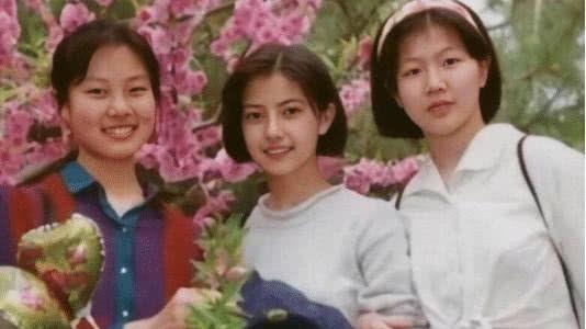 高圆圆|高圆圆“高中旧照”被曝出，班主任：至少10个班的男生在追她！