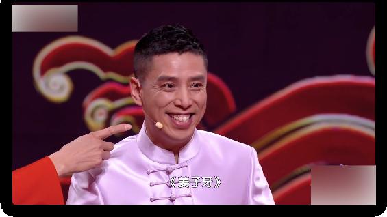 冯巩|卫视春晚亮点：冯巩秀谐音梗，张杰谢娜对唱，关晓彤王鸥同台走秀