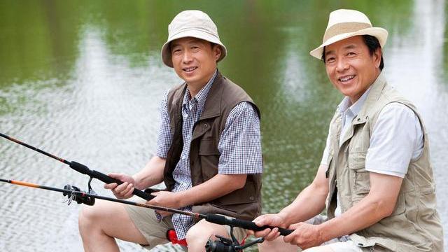 |有人问：爱钓鱼的男人真的是颓废的表现吗