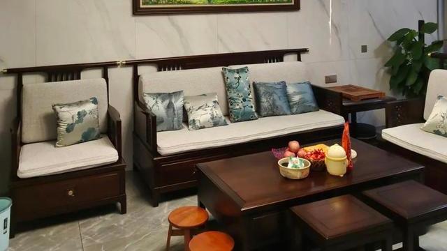 92平现代中式风格，全屋不做吊顶，简单耐看又文雅，分享一下！