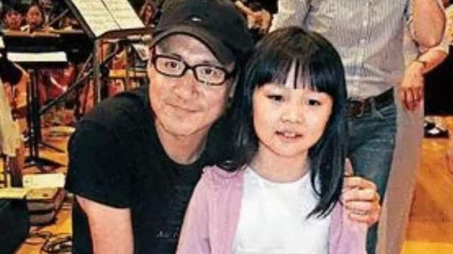 林妙可|到底谁是幸运儿？林妙可出道巅峰止步不前，一个被替换却感谢张艺谋？