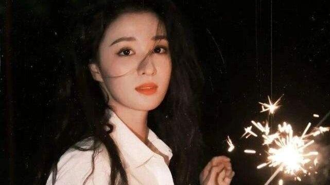 面试|在分公司偶遇前领导来面试，看他失落的样子，我心里五味杂陈