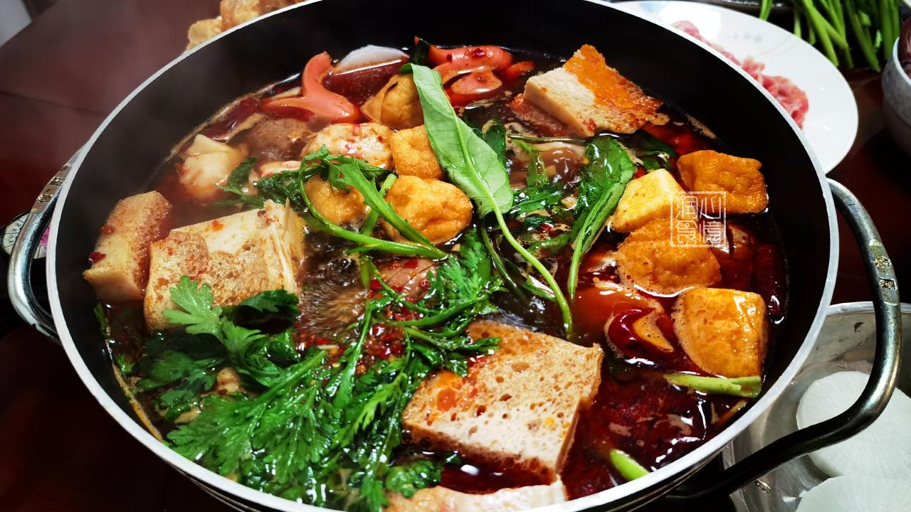 火锅|春天的第一顿火锅，6个人在家吃成本不足200元，洗碗的时候犯愁了