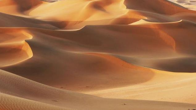 奥伊米亚康|中国的沙漠挖出“9个西湖”？被称“惊天工程”，美国人：不可能