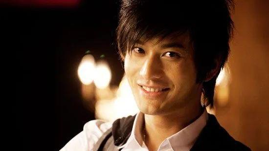 钟汉良|30岁还尬演6岁小孩？网友吐槽：醒醒吧！以为是年龄满35-15大促吗