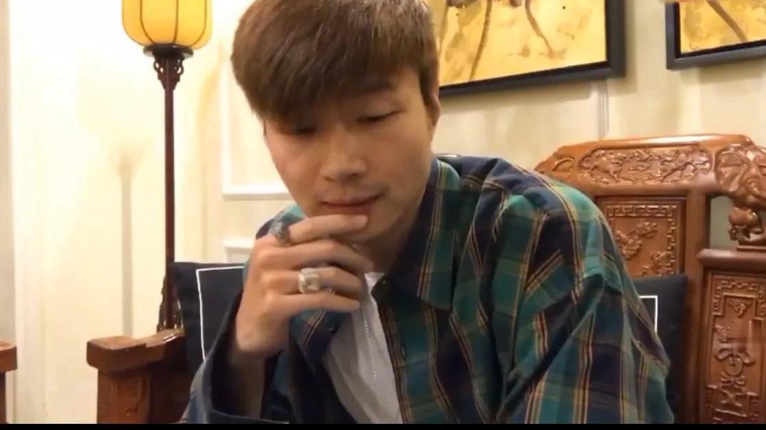 人世间|帝师曝韩国明星李敏镐丑闻，每年来中国陪富婆，只为捞金