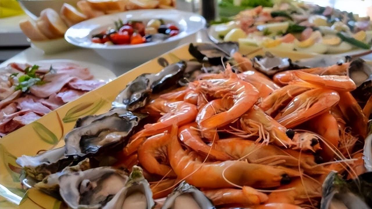 亚硝酸盐|隔夜食物到底能不能吃？尤其是这2类很危险，能少吃就不多吃