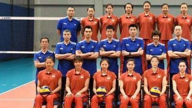 北京冬奥会|排球比足篮更刺激？对抗性差但观赏性强！中国女排因精神感动国人