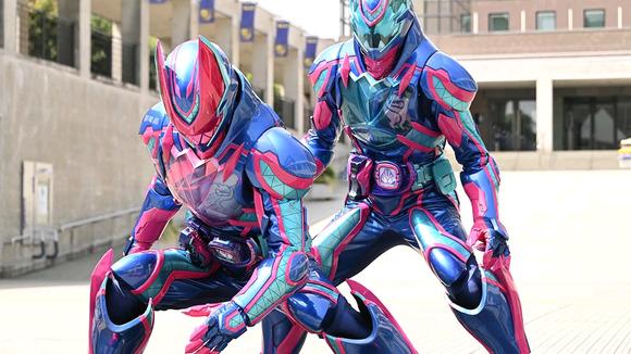 acgn漫评|revice最终形态的首秀是融合恶魔，释放必杀技vice会化为足球！