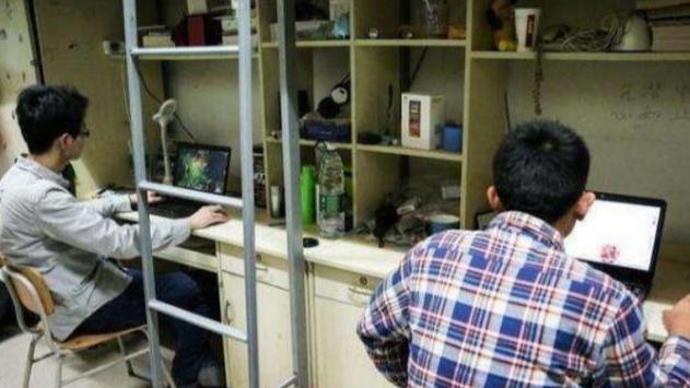 求职|长期上班和长期无业的人，对比之下的不同，你敢轻易放弃工作吗？