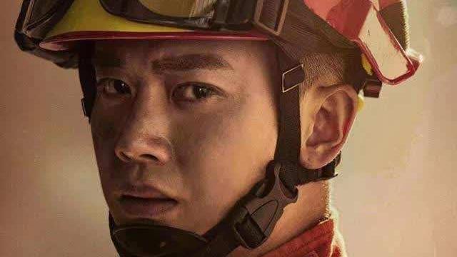 任嘉伦|接连两部剧“水里来火里去”任嘉伦：想做一个自带洒水功能的消防员