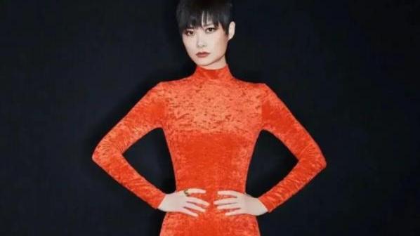 李宇春|李宇春父亲：女儿4登春晚是我的骄傲，如今她38岁仍未婚让我操碎心