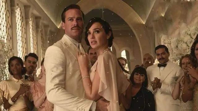 新蝙蝠侠|《新蝙蝠侠》要爆？烂番茄评分高达85%，175分钟一刀不剪