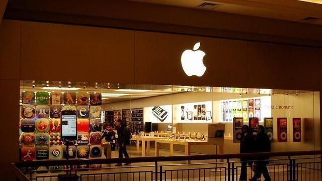 iPhone14|超2400亿？苹果停服俄罗斯第3个月后，竟发生了最戏剧性的一件事