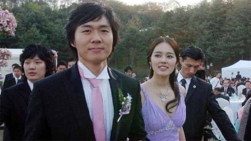 韩佳人|韩佳人自爆和老公的婚后生活，果然不是一家人不进一家门