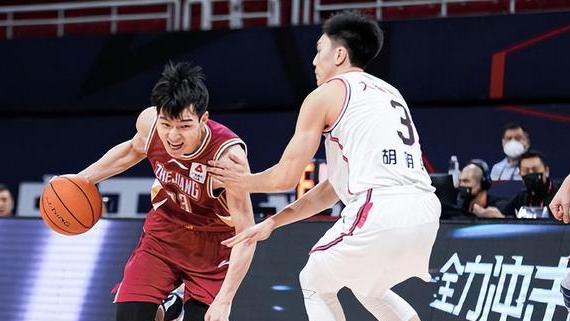 广东男篮|都是2: 0横扫对手杜峰隐藏核心杨鸣暴露短板，辽粤大战一人成关键