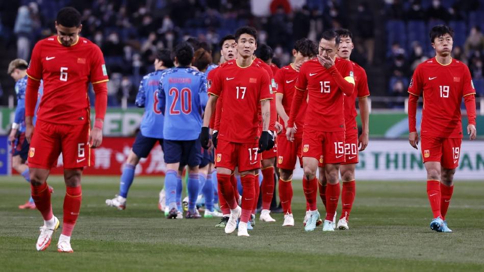 国足|黄健翔没说错，国足0-2日本揪出最差之人，比王燊超还令人失望