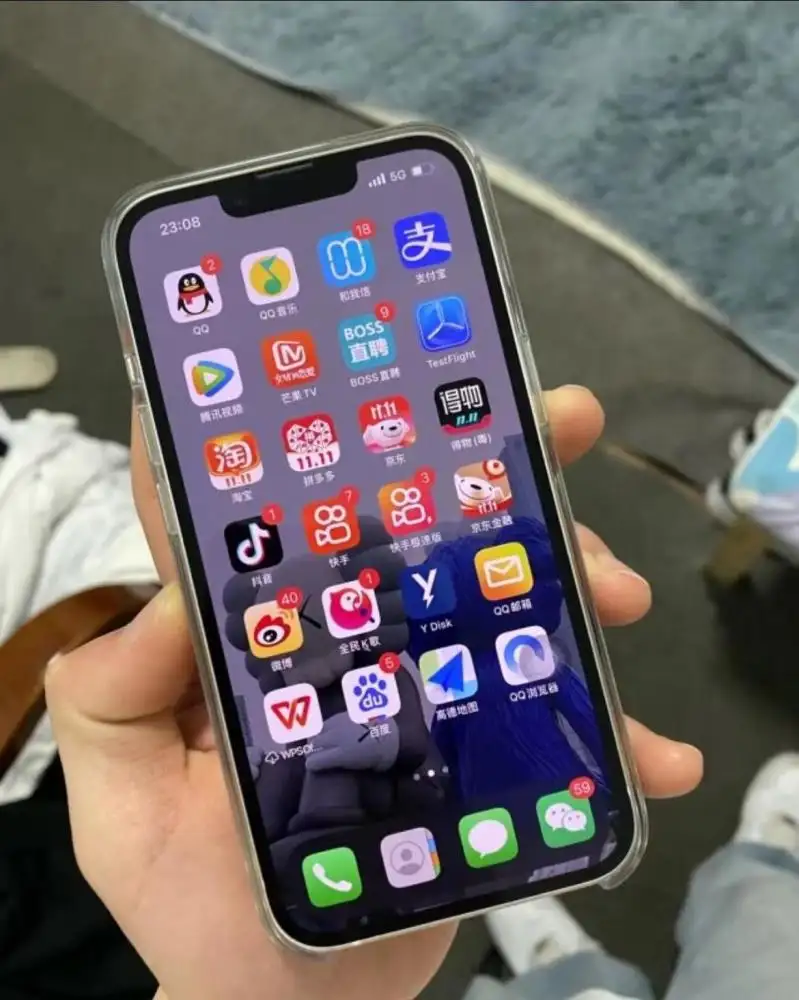 iPhone|我真是受不了iPhone13pm这块屏幕啦！