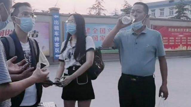 |泪目！老实人姚爸发脾气，李律差点露宿街头，郭威不来对了！