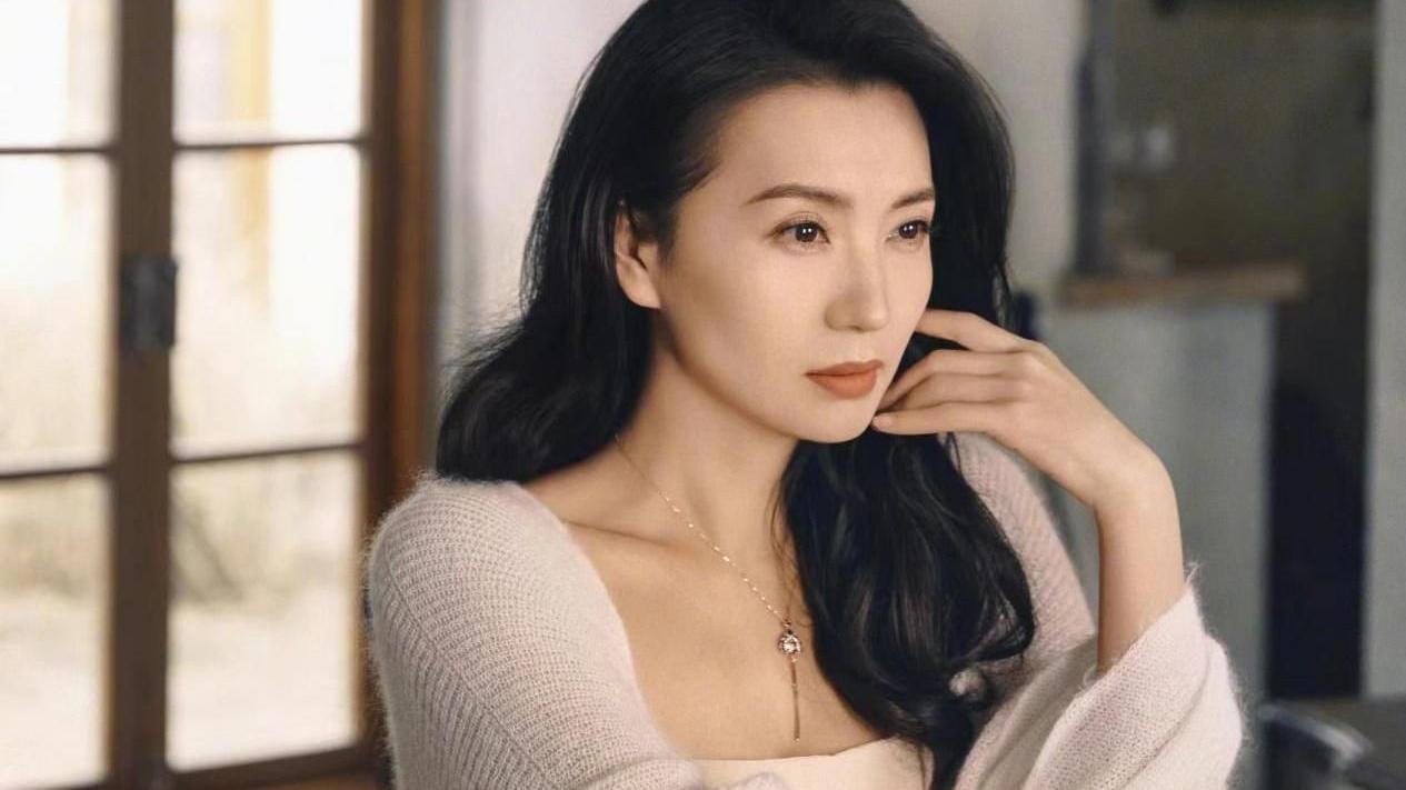 陈好|万人迷陈好颜值被吐槽？43岁也不能有岁月痕迹，着实为难天然美人