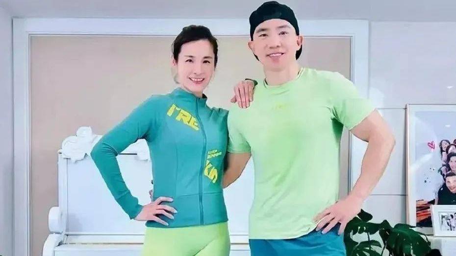 资本下的网红：来也快、去也快，只是因为“有人”想让它火