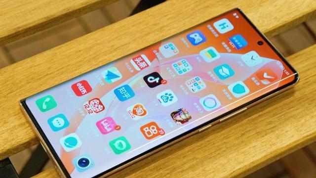 gtx|荣耀70大局已定：12+512G首发价3699，低价普及大存储了