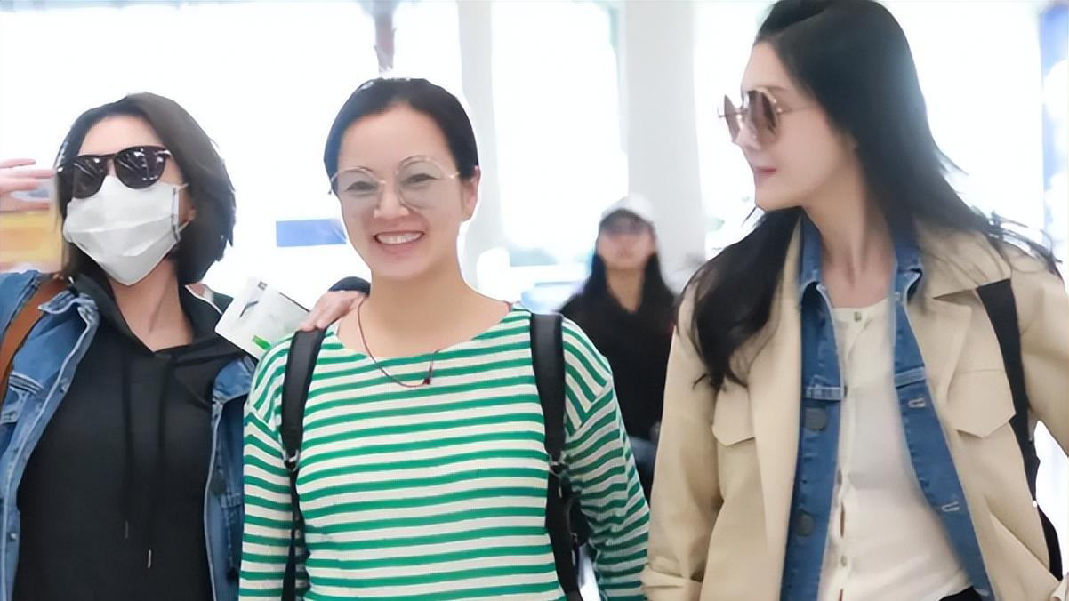 阿雅|“七仙女”中的小跟班阿雅，现在已经把她们远远甩在身后