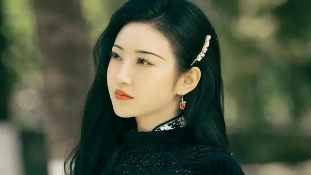 杨超越|《司藤》导演官宣又一新作，看到主演阵容后，网友：终于有剧追了