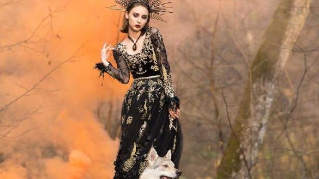 用镜头记录点滴美好 俄罗斯女摄影师打造梦幻童话