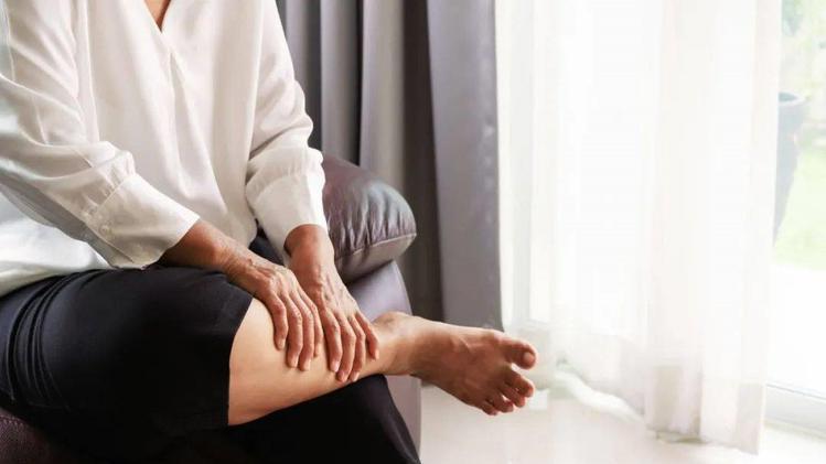 痛风|气虚则麻 血虚则木！手麻 脚麻 腿麻？一个张仲景名方，缓解四肢麻木