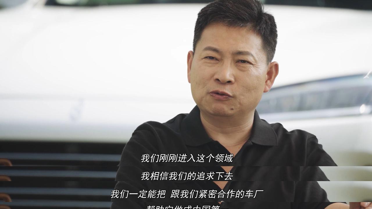 折叠屏|余承东的言论遭网友炮轰，但有句话说对了，为了卖车他真的很努力