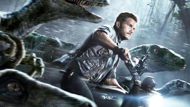 侏罗纪世界统治|《侏罗纪世界3》刚上映就被唱衰？生不逢时，阿汤哥成拦路虎