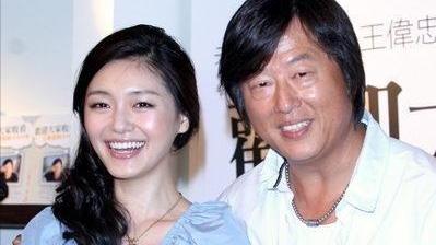 大S|大s再婚干爹说了啥：好好处理孩子的问题，生活跟文化有关系