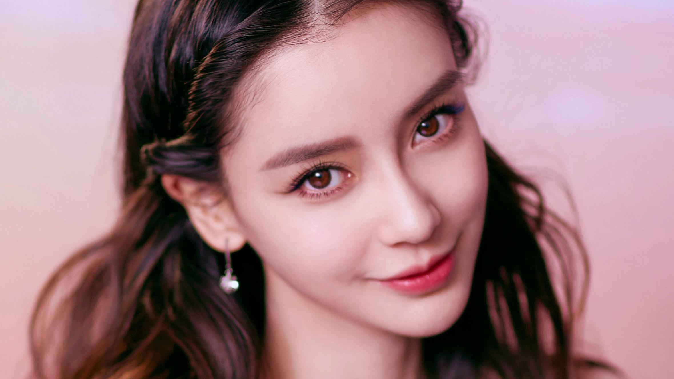 Angelababy|Angelababy面相分析：星辰眼，仰月口，名不副实，空洞浅薄
