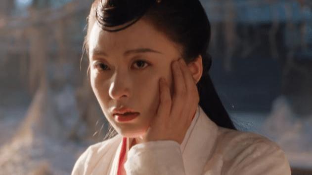 陈浩民|陈浩民克拉拉出演的烂片被观众们痛骂，干脆直接“露肉”得了