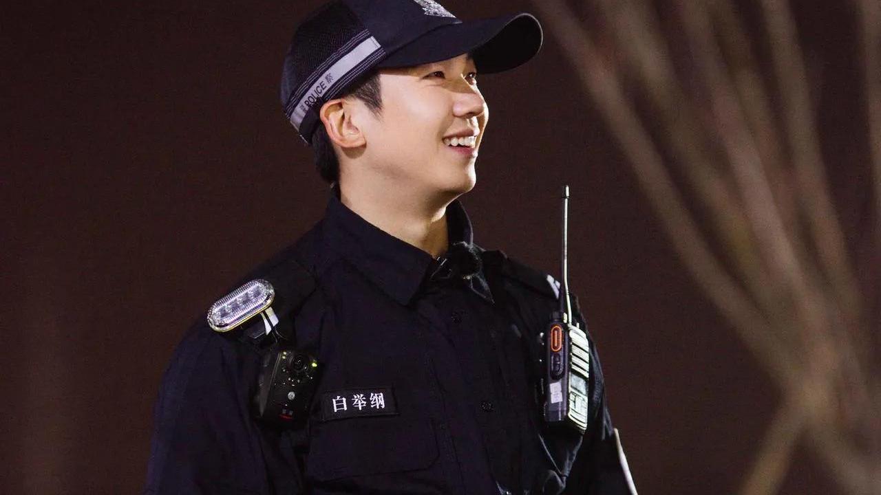 陈小春|滚烫人生：李承铉强势回归，张智霖制服绝绝子，陈小春承包笑点