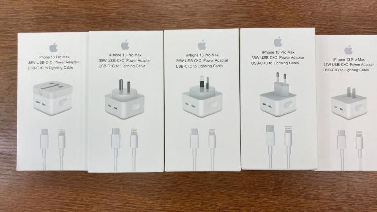 手柄|华强北抢先一步，iPhone双C口充电头发布了！