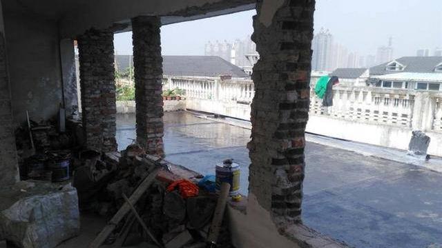 为了露台买顶楼，改造后过上了田园生活，太让人羡慕了