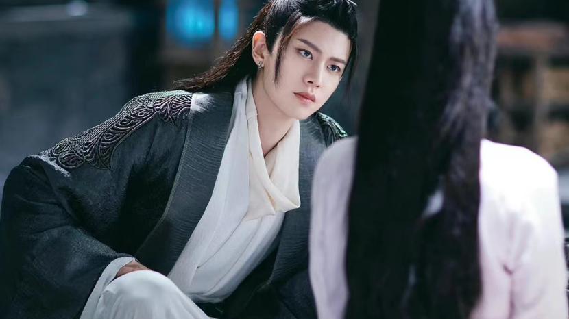 配音|《蓝焰突击》热度破9000！但配音出戏女主脸僵，犯了积压剧通病