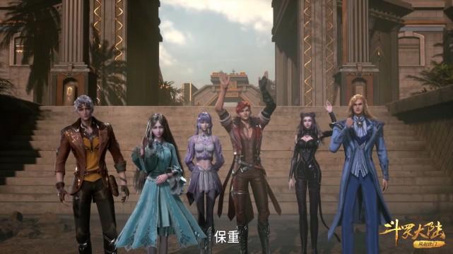 小舞|斗罗：小舞是不是瘦了？戴大帽子显得脸蛋很小，微微一笑也很好看