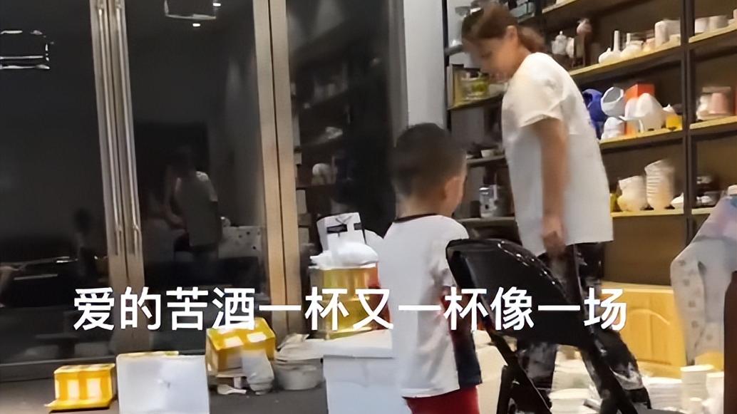 许敏|熊磊疑似得到房子想脱身，晒与楷楷同框视频惹争议，网友：随了妈