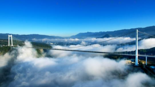 |云南有一座集观光和交通于一体的桥梁！龙江特大桥