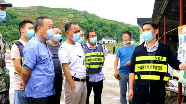 |89年生的高颜值副县长火了，有着非常优秀的履历，但网友却冷嘲
