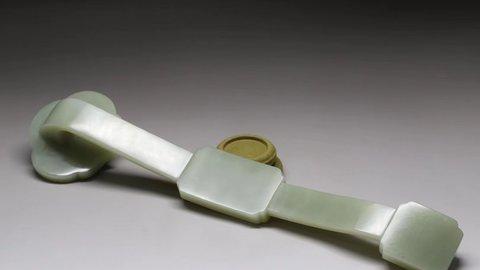 和田玉籽料|舊藏和田玉籽料“松下高士图”玉如意