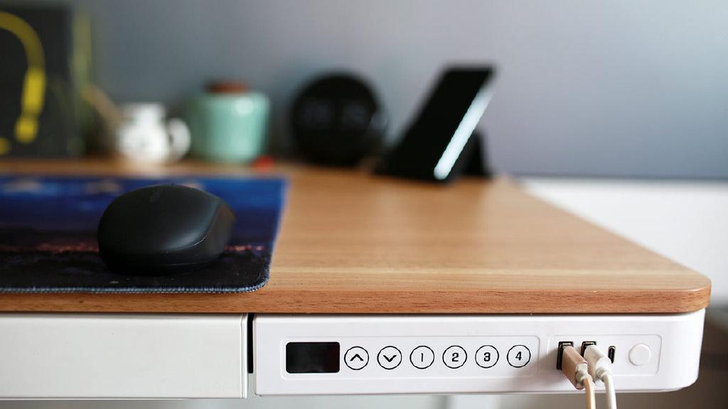 微信|工作和娱乐两不误，极简升降桌面布局成果分享