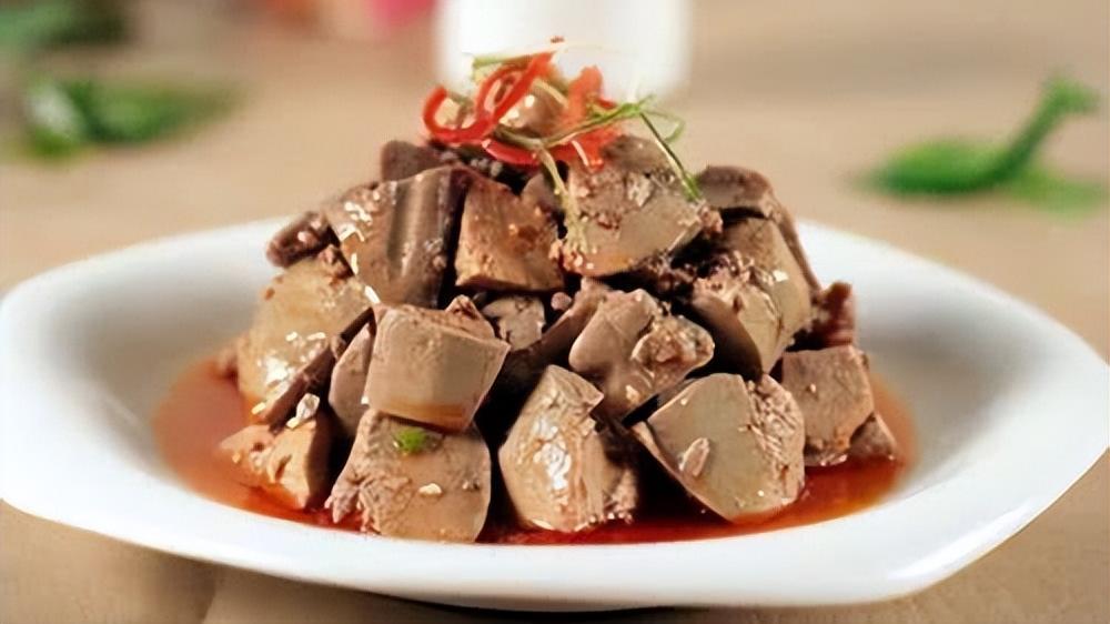 花生|血脂高了，管住嘴：3样东西不能喝、4种食物不能吃，要牢记