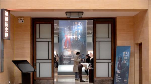 韩玉臣油画写生作品亮相中国美术馆